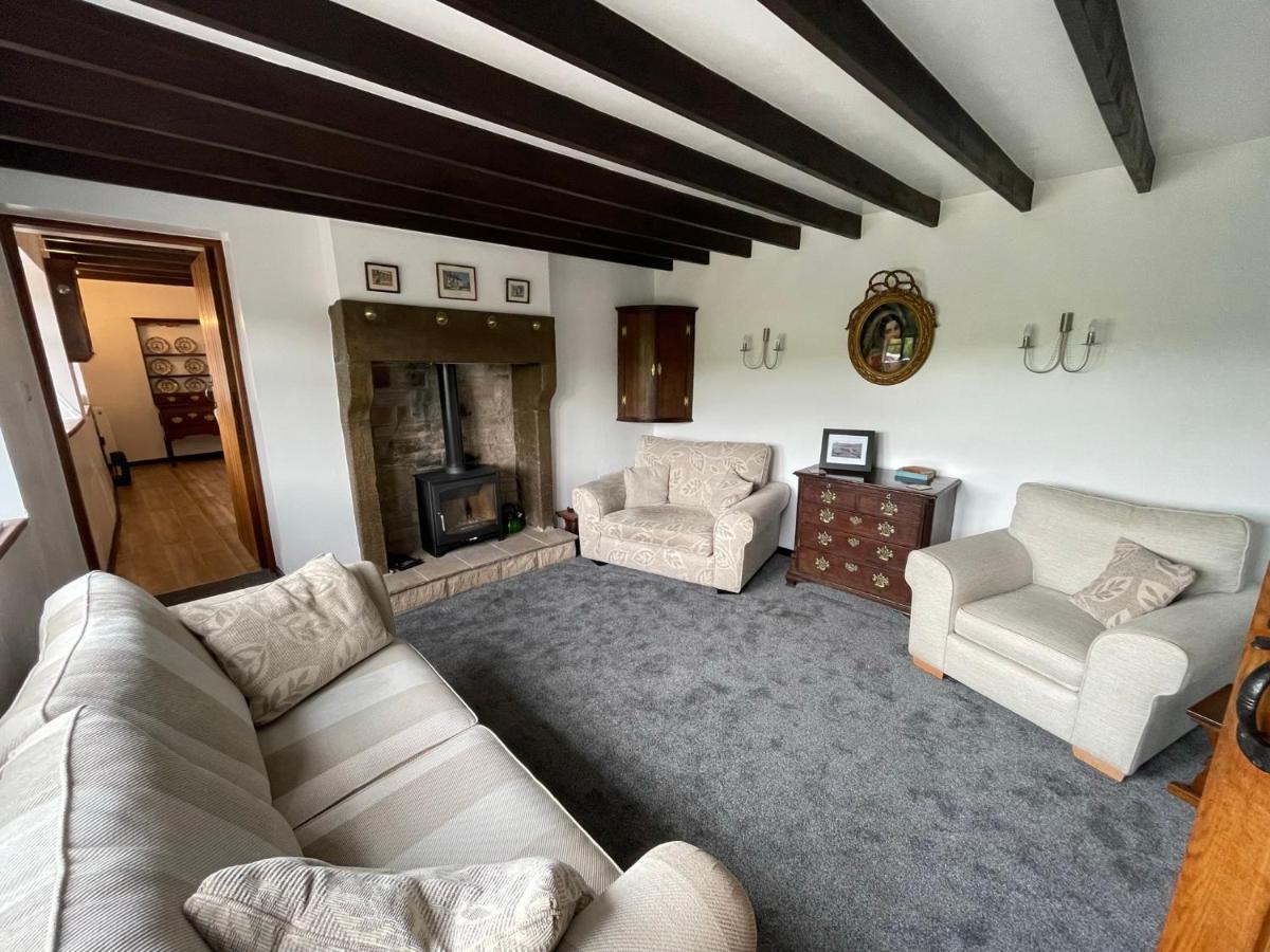 Dove Cottage - Stay At Gwens Бъкстън Екстериор снимка