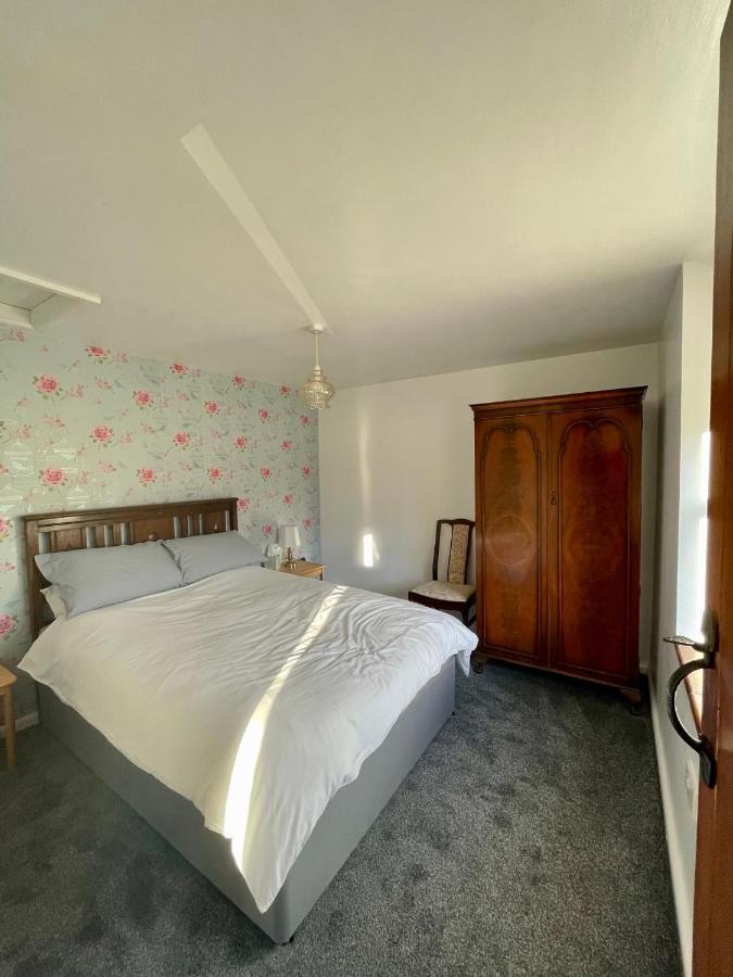 Dove Cottage - Stay At Gwens Бъкстън Екстериор снимка
